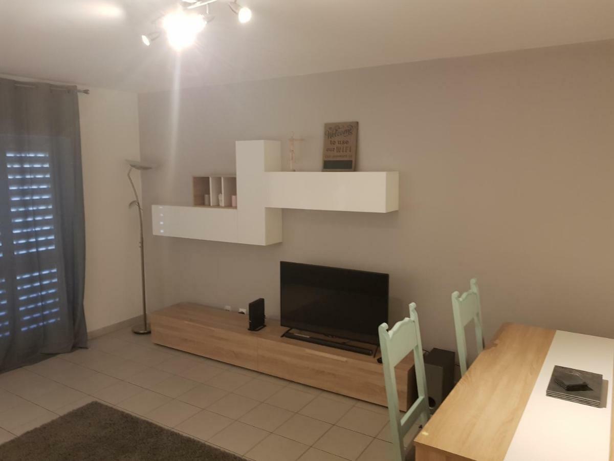 Encosta Da Marina Holidays Apartment *